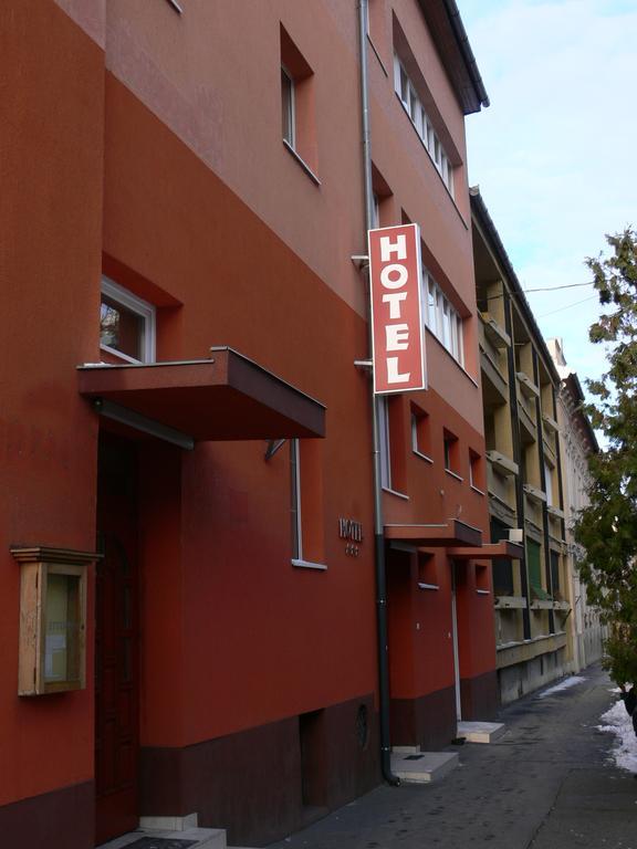 Hotel Centrum Szeged Ngoại thất bức ảnh