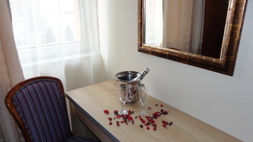 Hotel Centrum Szeged Ngoại thất bức ảnh